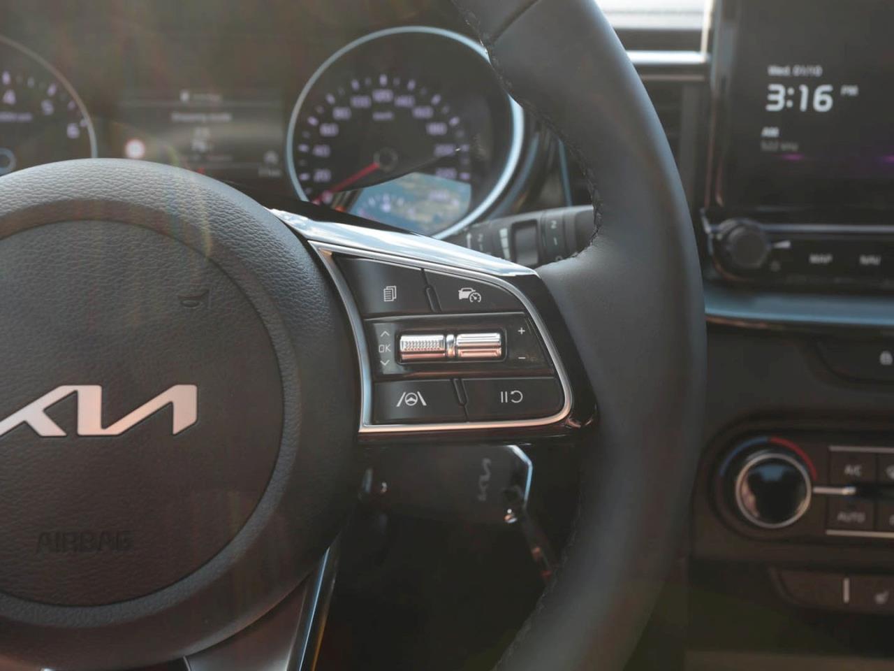 KIA Ceed 1.5T Nightline Navi Rückfahrkamera Privacy