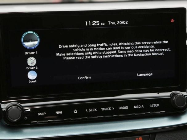 KIA Ceed 1.5T Nightline Navi Kamera Lenkradhzg LED KIA Ceed 1.5T Nightline Navi Kamera Lenkradhzg LED
