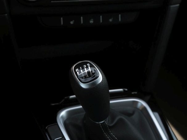 KIA Ceed 1.5T Nightline Navi Kamera Lenkradhzg KIA Ceed 1.5T Nightline Navi Kamera Lenkradhzg