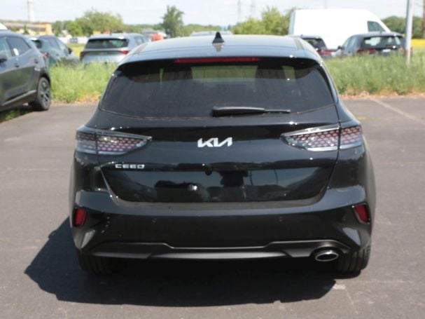 KIA Ceed 1.5T Nightline Navi Kamera Lenkradhzg KIA Ceed 1.5T Nightline Navi Kamera Lenkradhzg