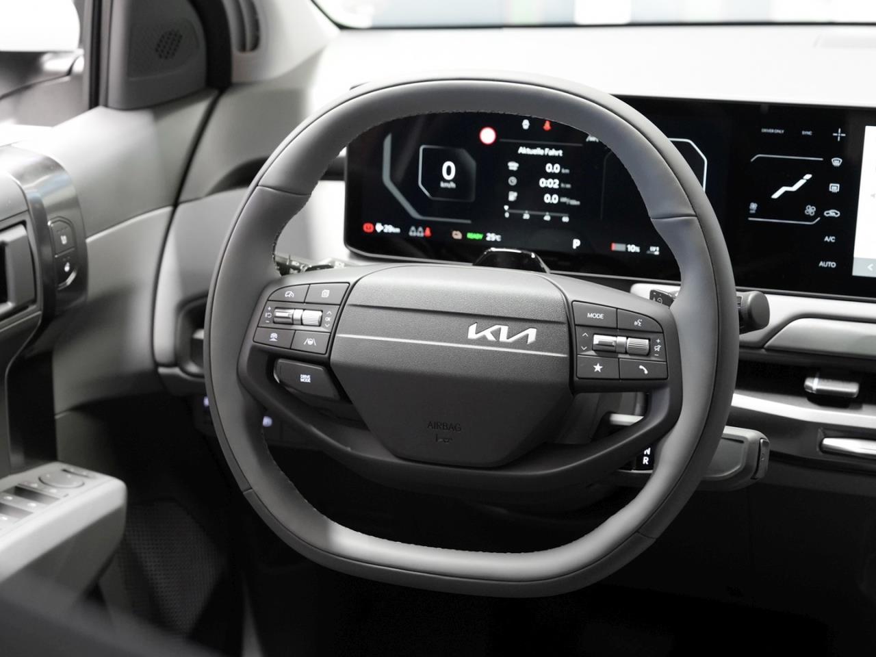 KIA EV3 58.3 kWh Air Navi Kamera ACC Lenkradhzg