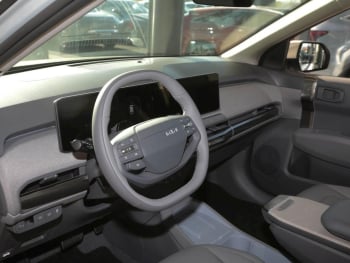 KIA EV3 58,3 kWh Earth Navi Totwinkel DriveWise 360°