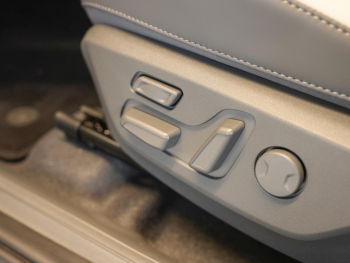 KIA EV3 81,4 kWh GT-Line HUD Harman 360° Glasdach