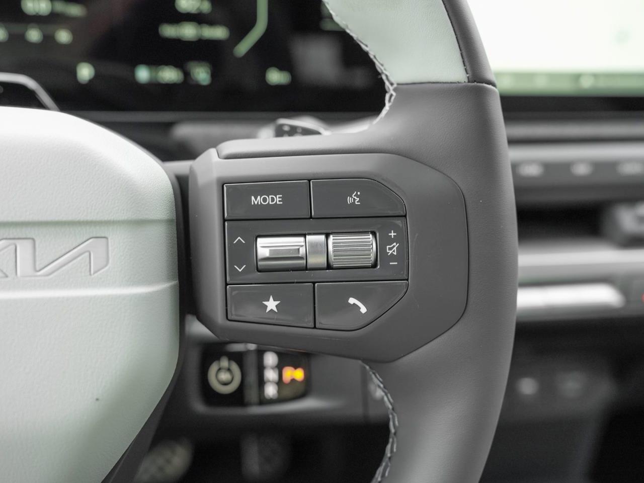 KIA EV3 81,4 kWh GT-Line Schiebedach 360° HUD ACC