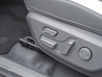 KIA EV3 81,4 kWh GT-Line Schiebedach 360° HUD ACC