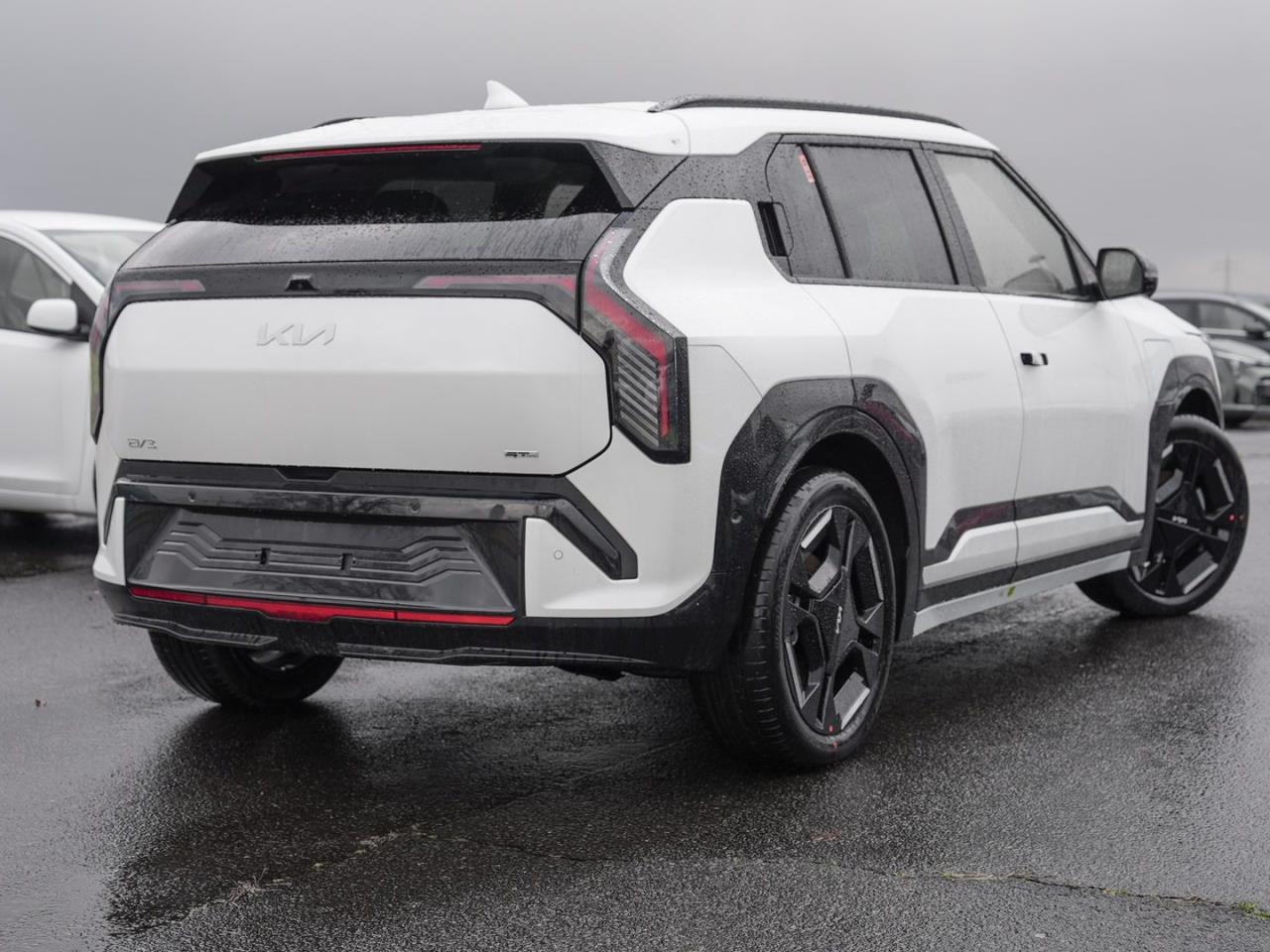 KIA EV3 81,4 kWh GT-Line Schiebedach 360° HUD ACC