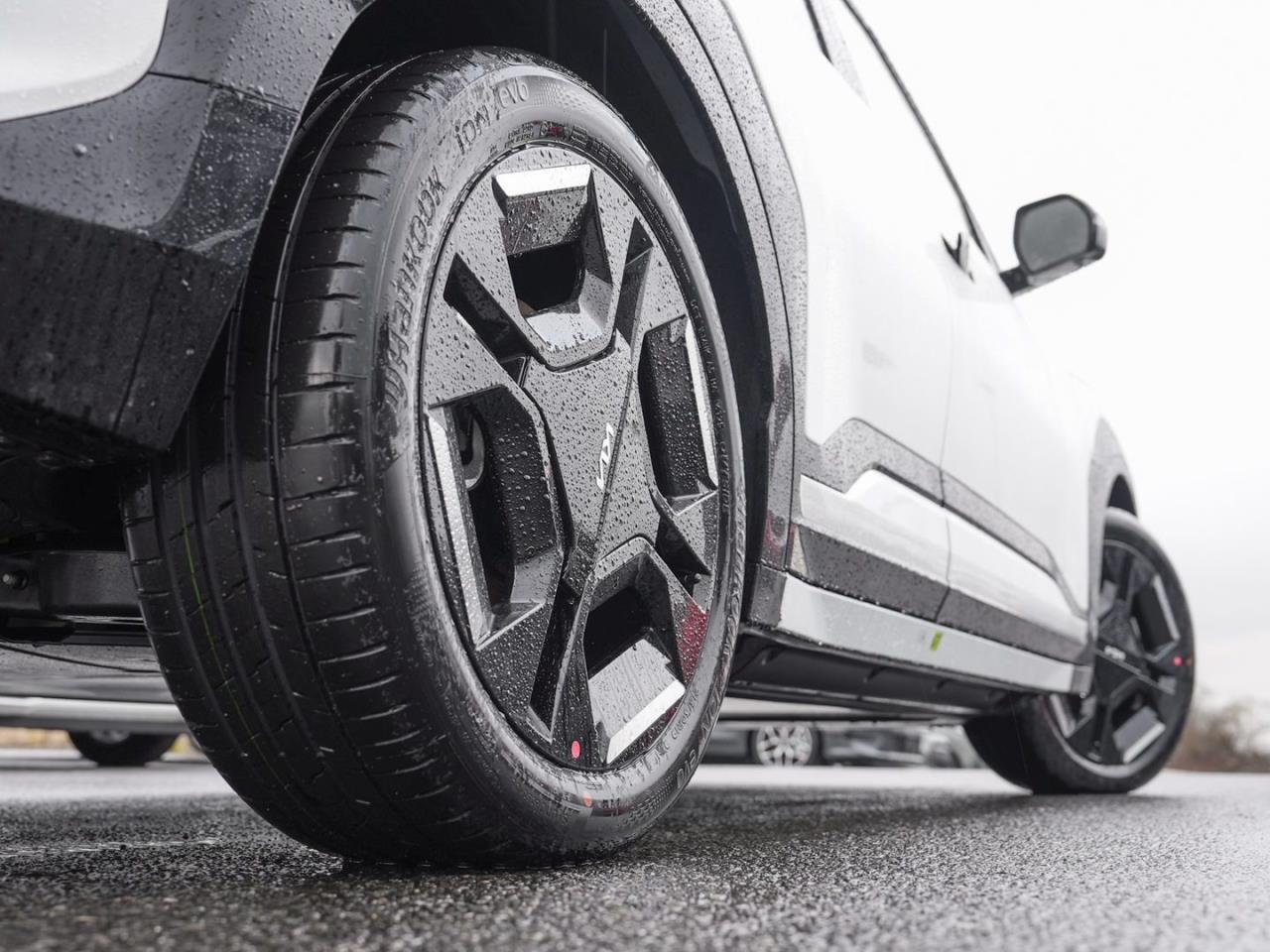 KIA EV3 81,4 kWh GT-Line Schiebedach 360° HUD ACC