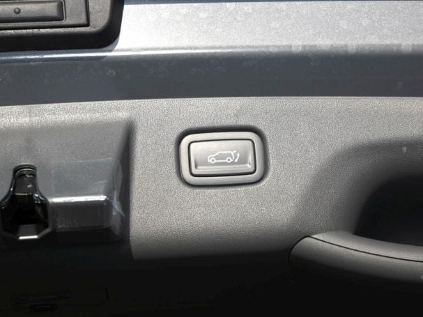 KIA EV3 58.3 kWh Earth Navi DriveWise Totwinkel 360° KIA EV3 58.3 kWh Earth Navi DriveWise Totwinkel 360°