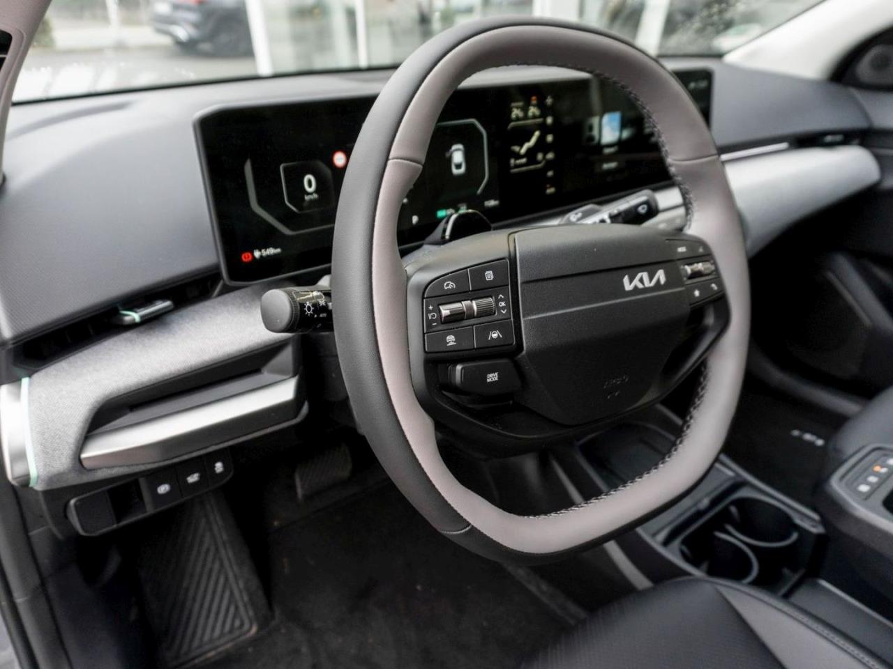 KIA EV4 Fastback 81,4 kWh Earth Navi Drive-Wise