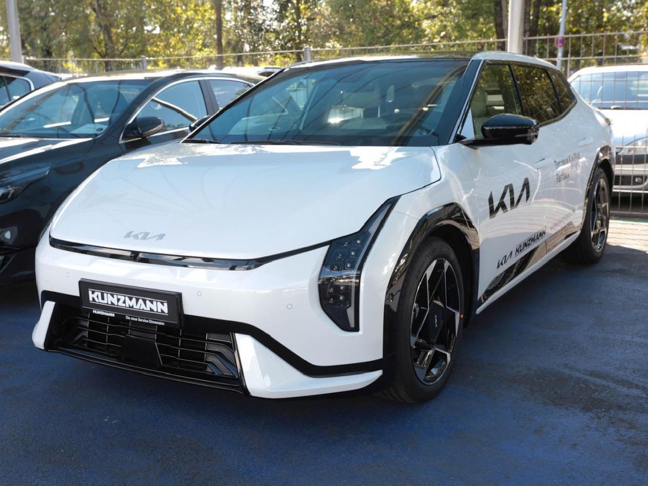 KIA EV4 Fastback 81,4 kWh GT-Line Navi Panorama 360°