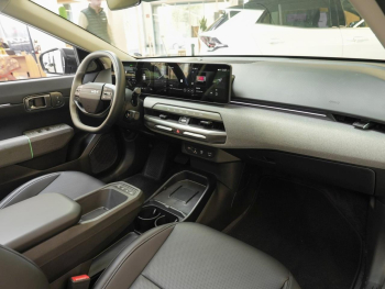 KIA EV4 81,4 kWh Earth Navi Schiebedach Sound-P 360°