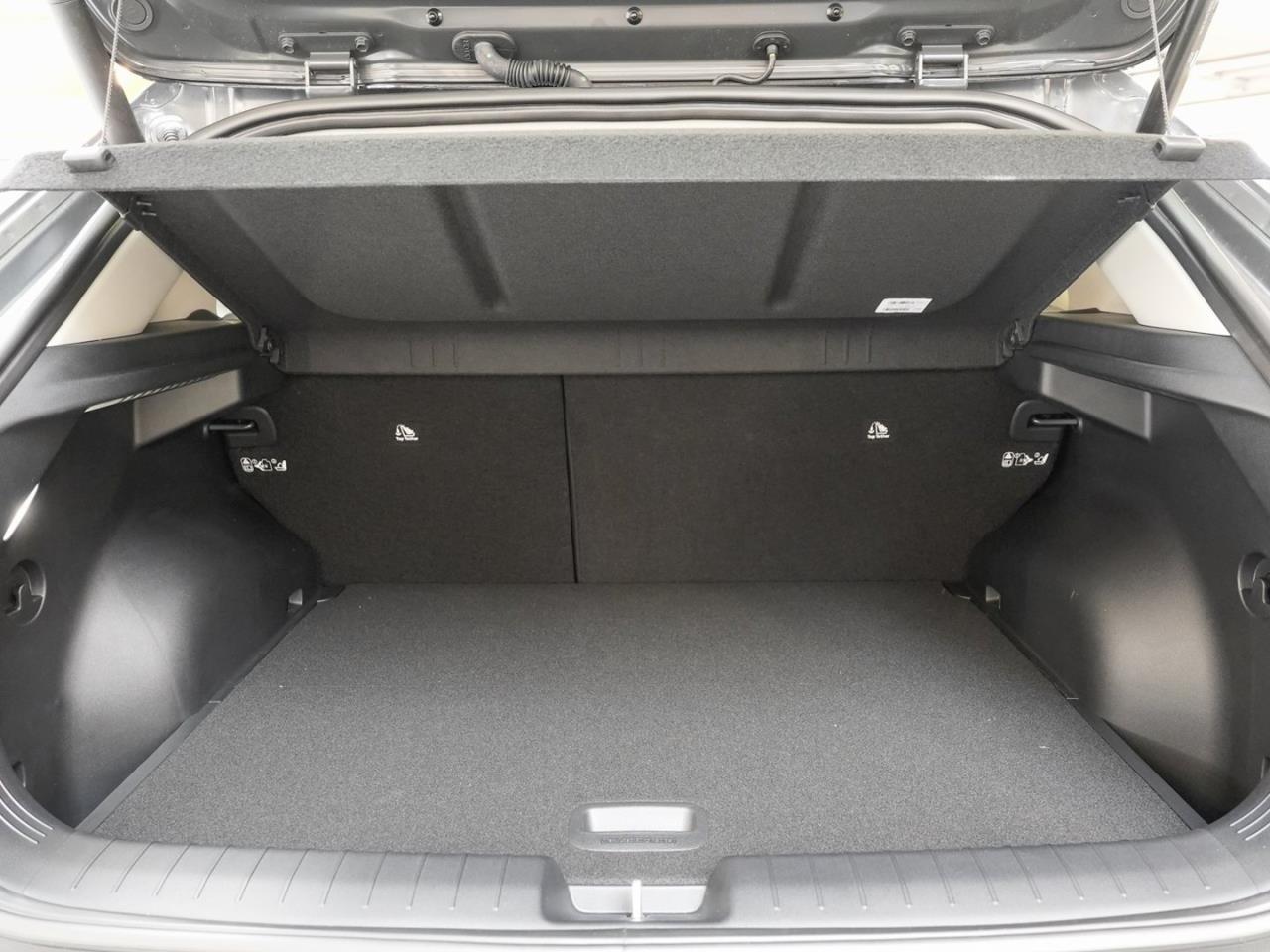 KIA EV4 81,4 kWh Earth Navi Schiebedach Sound-P 360°