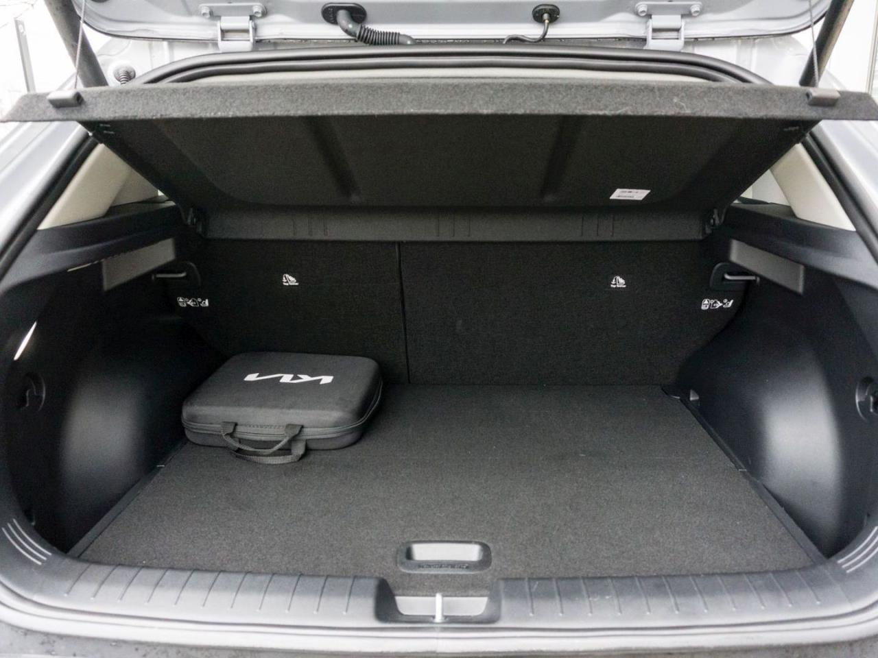 KIA EV4 81,4 kWh Earth Navi Schiebedach Sound-P 360°