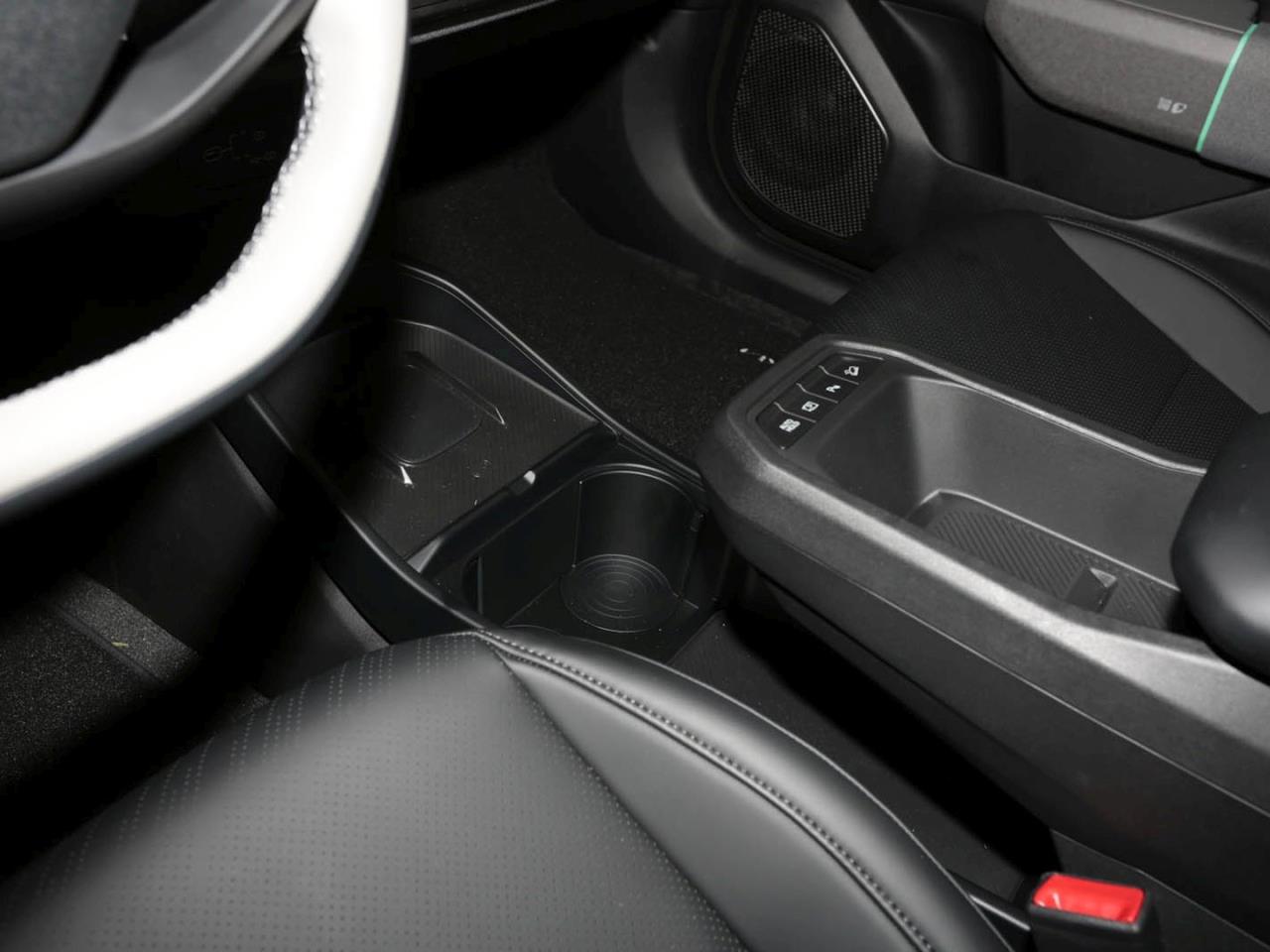 KIA EV4 81,4 kWh Earth Navi Schiebedach Sound-P 360°