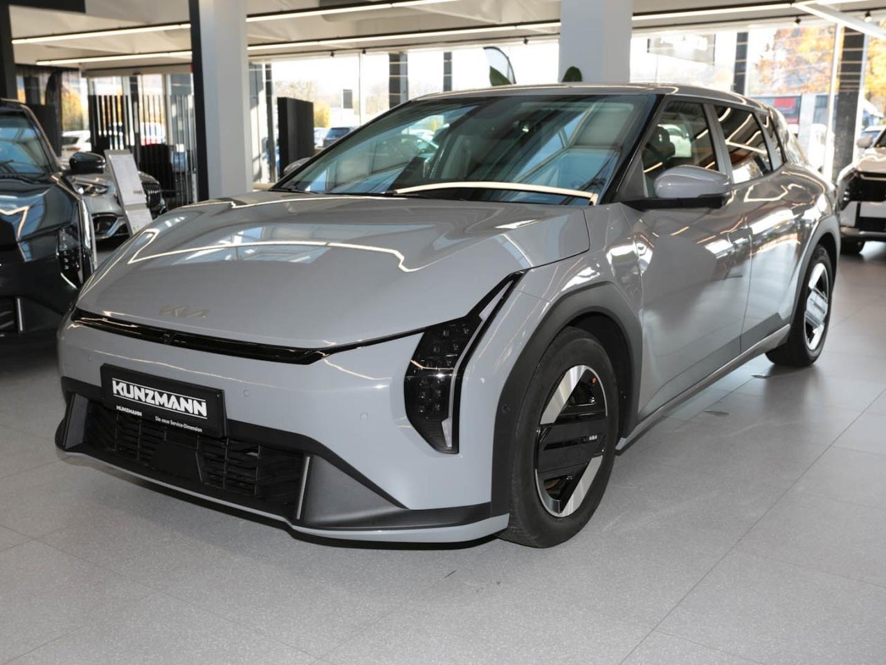 KIA EV4 81,4 kWh Earth Navi Schiebedach Sound-P 360°