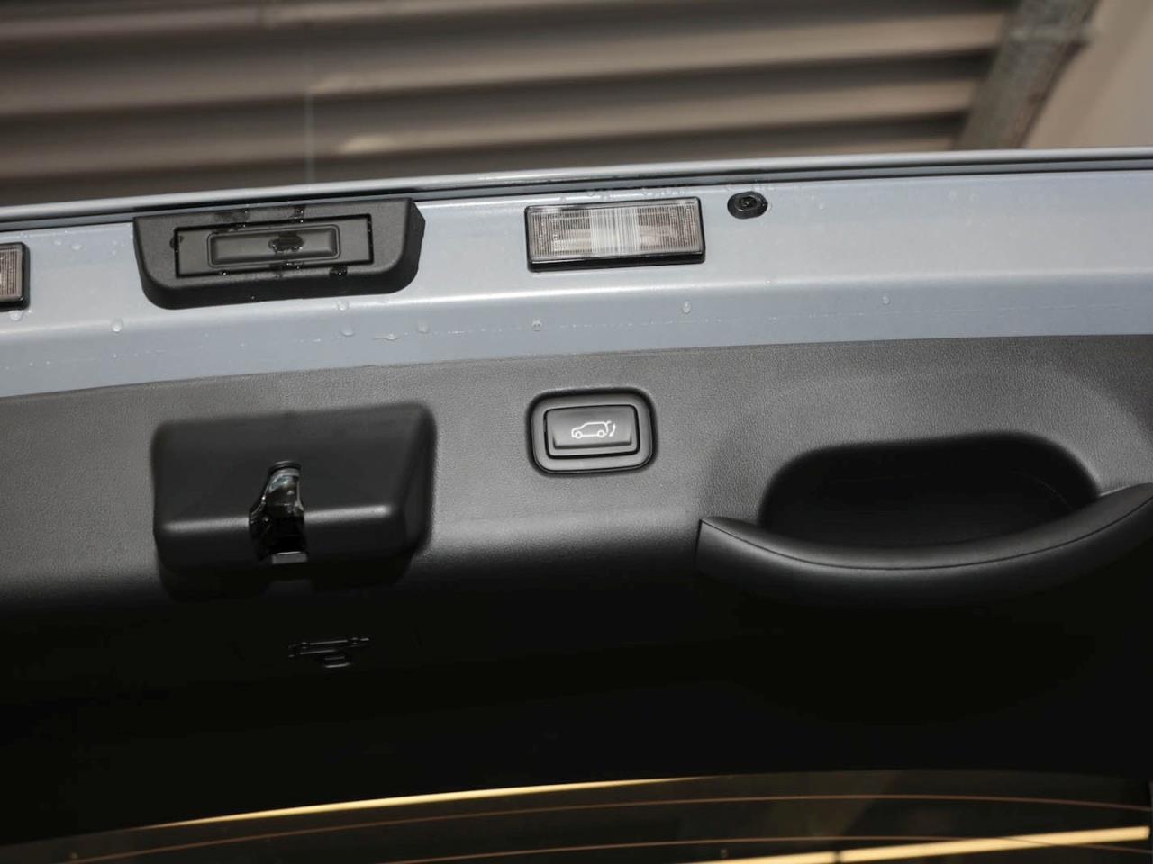 KIA EV4 81,4 kWh Earth Navi Schiebedach Sound-P 360°