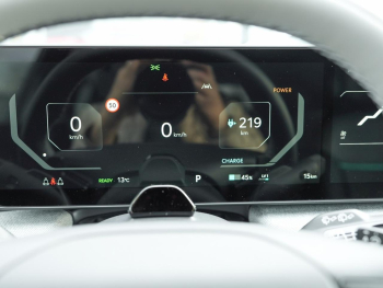 KIA EV4 81,4 kWh Earth Navi Sound-P ACC 360°