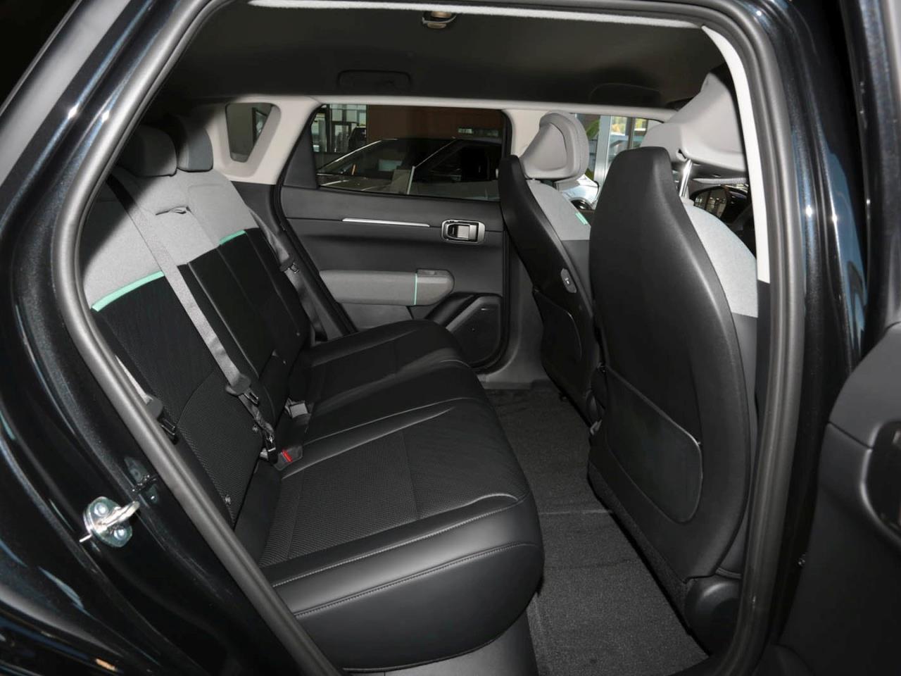 KIA EV4 81,4 kWh Earth Navi Panorama HeadUp 360°