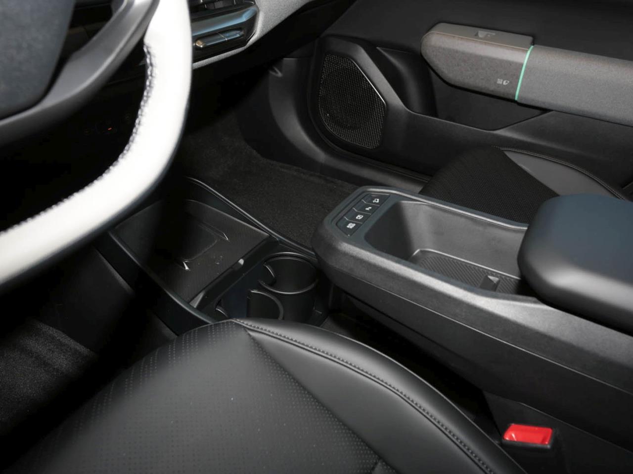 KIA EV4 81,4 kWh Earth Navi Panorama HeadUp 360°