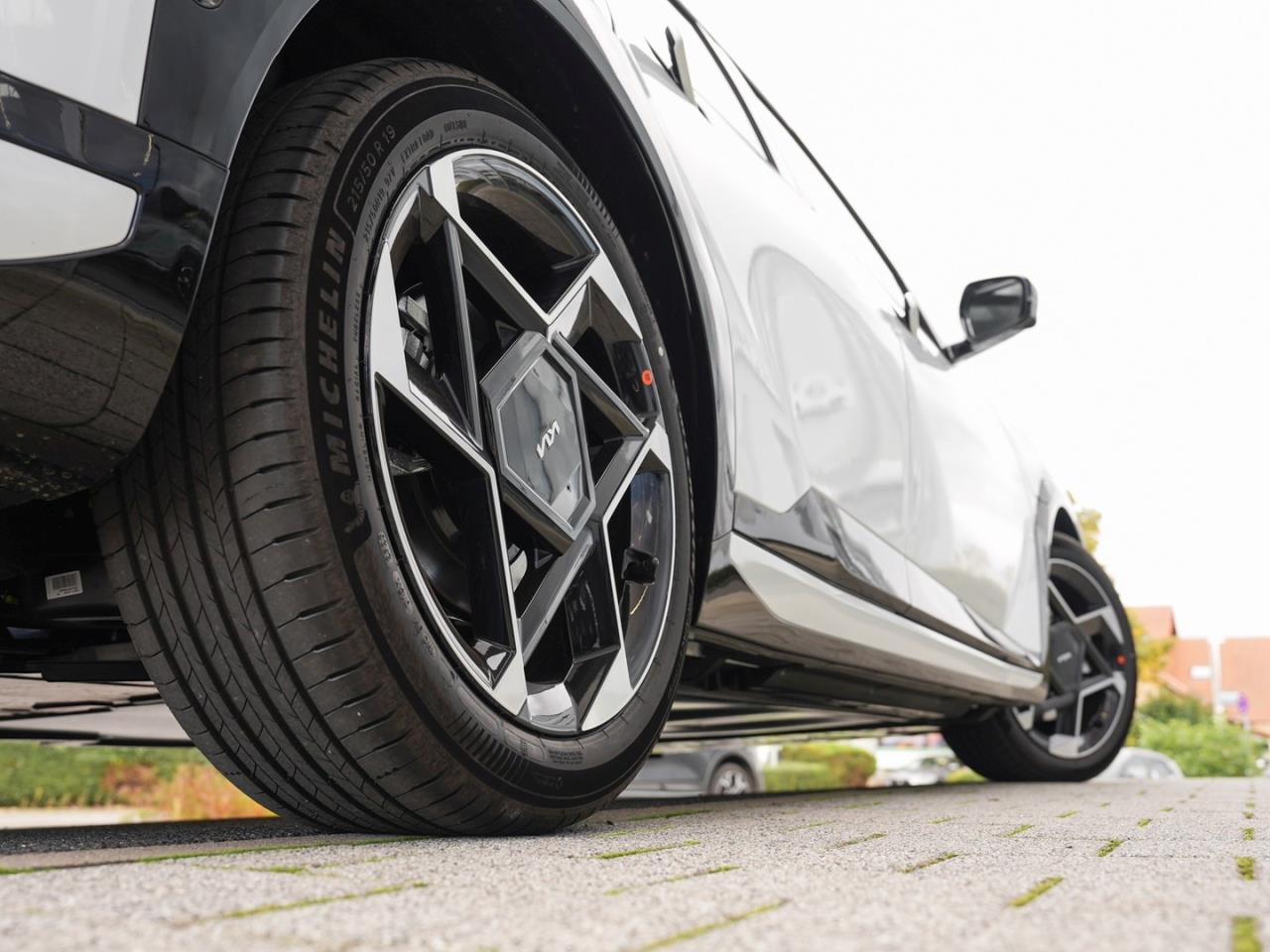 KIA EV4 81,4 kWh GT-Line Navi Panorama HeadUp 360°