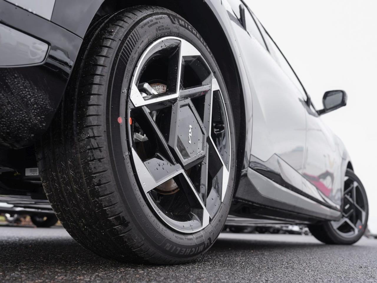 KIA EV4 81,4 kWh GT-Line HeadUp Display 360° Ambiente