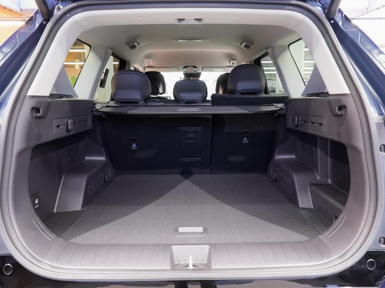 KIA EV5 81,4 kWh Earth Harmann/Kardon 360° ACC SHZ