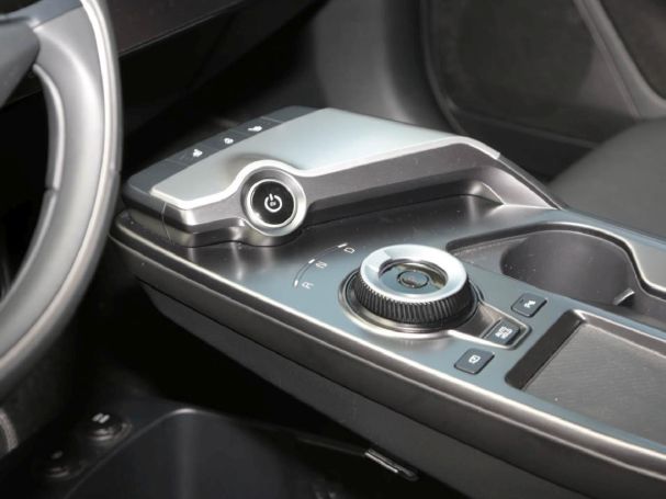 KIA EV6 58 kWh 2WD Kamera Lenkradheizung Navi Sitzhzg KIA EV6 58 kWh 2WD Kamera Lenkradheizung Navi Sitzhzg