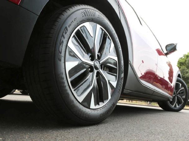 KIA EV6 58 kWh 2WD Kamera Lenkradheizung Navi Sitzhzg KIA EV6 58 kWh 2WD Kamera Lenkradheizung Navi Sitzhzg