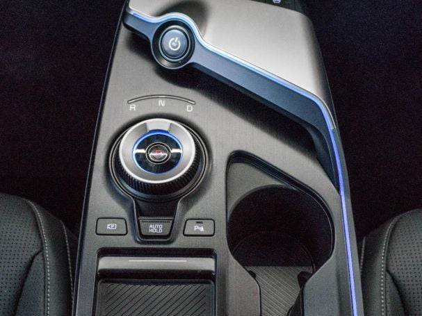 KIA EV6 84 kWh Earth Navi HeadUp Memory SoundP 360° KIA EV6 84 kWh Earth Navi HeadUp Memory SoundP 360°