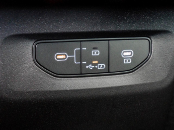 KIA EV6 84 kWh Earth Navi HeadUp Memory SoundP 360°
