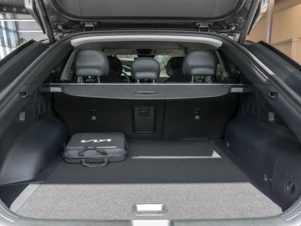 KIA EV6 84 kWh Earth Navi HeadUp Memory SoundP 360° KIA EV6 84 kWh Earth Navi HeadUp Memory SoundP 360°