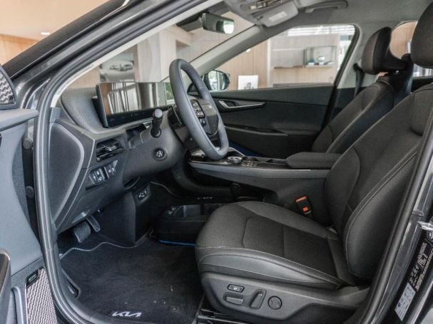 KIA EV6 84 kWh Earth Navi HeadUp Memory SoundP 360° KIA EV6 84 kWh Earth Navi HeadUp Memory SoundP 360°