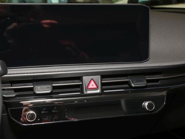KIA EV6 84 kWh Earth Navi Klima HeadUp Kamera LED KIA EV6 84 kWh Earth Navi Klima HeadUp Kamera LED