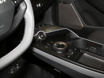 KIA EV6 84 kWh Earth Navi HeadUp Memory SoundP 360°