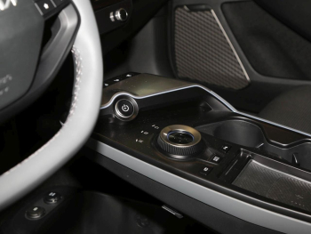 KIA EV6 84 kWh Earth Navi HeadUp Memory SoundP 360°