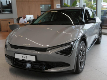 KIA EV6 84 kWh Earth Navi HeadUp Memory SoundP 360°
