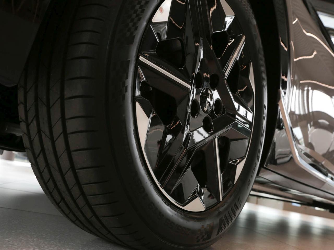 KIA EV6 84 kWh Earth Navi HeadUp Memory SoundP 360°