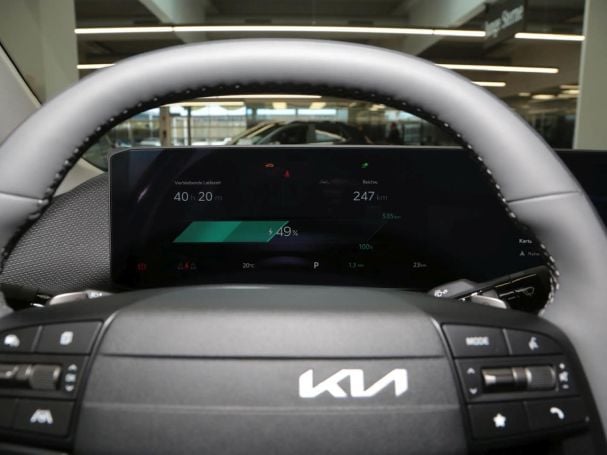KIA EV6 84 kWh Earth Navi Memory 360°-Kamera ACC KIA EV6 84 kWh Earth Navi Memory 360°-Kamera ACC