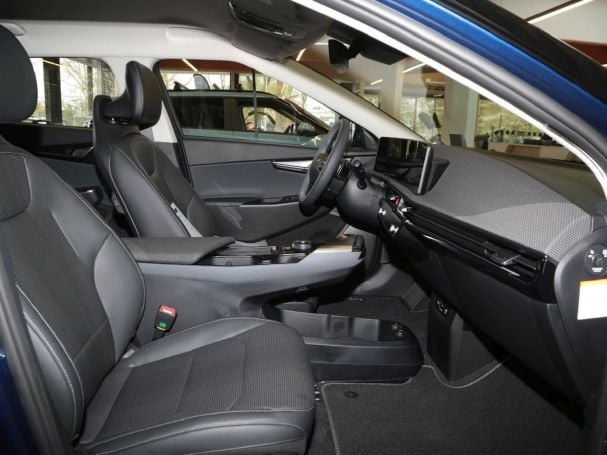 KIA EV6 84 kWh Earth Navi Memory 360°-Kamera ACC KIA EV6 84 kWh Earth Navi Memory 360°-Kamera ACC