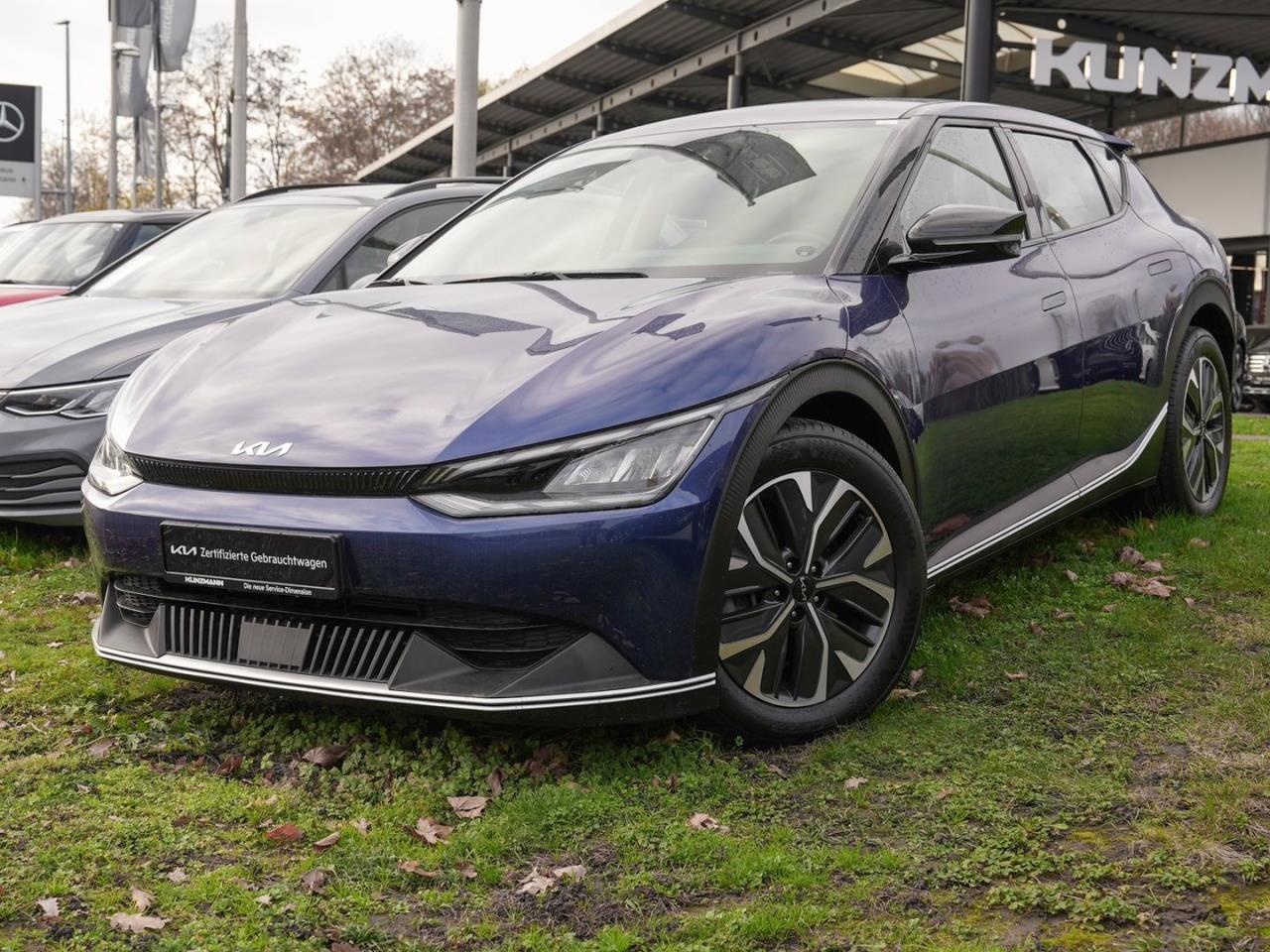 Kia EV6 EV6 Elektro Geländewagen / SUV yachtblau