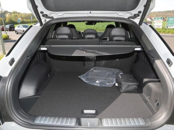 KIA EV6 GT 84 kWh AWD Navi HeadUp Schiebedach 360° KIA EV6 GT 84 kWh AWD Navi HeadUp Schiebedach 360°