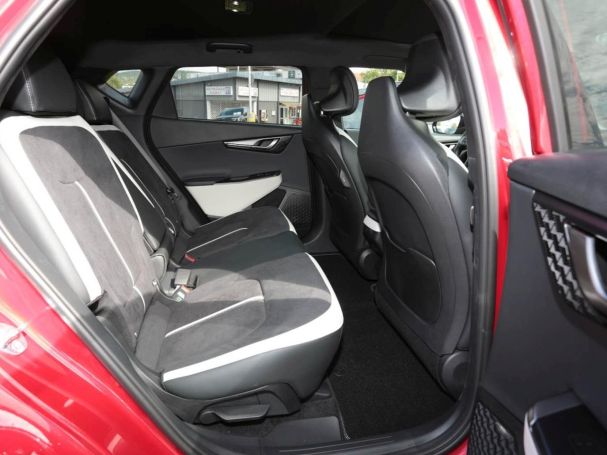 KIA EV6 84 kWh GT-Line Navi Panorama HeadUp 360° ACC KIA EV6 84 kWh GT-Line Navi Panorama HeadUp 360° ACC