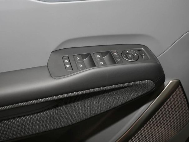 KIA EV9 99,8 kWh AWD GT-Line Navi HeadUp SoundP 360° KIA EV9 99,8 kWh AWD GT-Line Navi HeadUp SoundP 360°