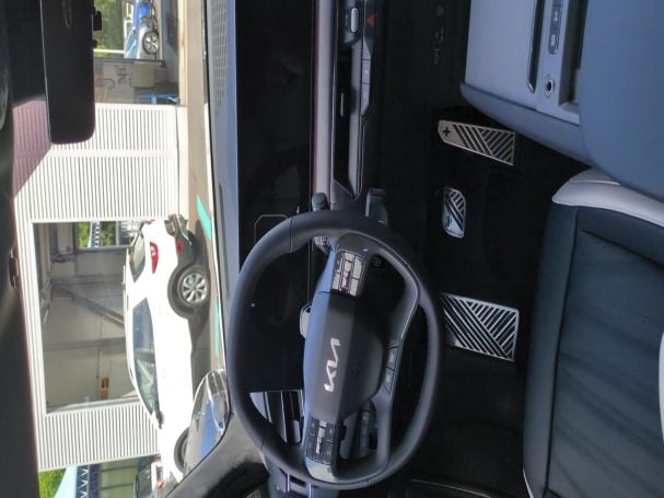 KIA EV9 99,8 kWh AWD GT-Line Navi HeadUp SoundP 360° KIA EV9 99,8 kWh AWD GT-Line Navi HeadUp SoundP 360°