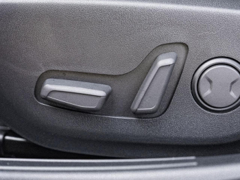 KIA K4 1.6T DCT GT-Line Memory Navi Harman/Kardon