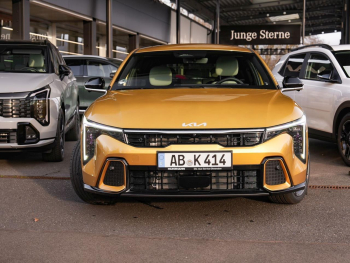 KIA K4 1.6T DCT GT-Line Memory Navi Harman/Kardon