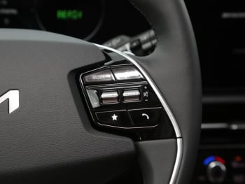 KIA Niro 1.6 HEV DCT Spirit Navi Kamera HeadUp ACC