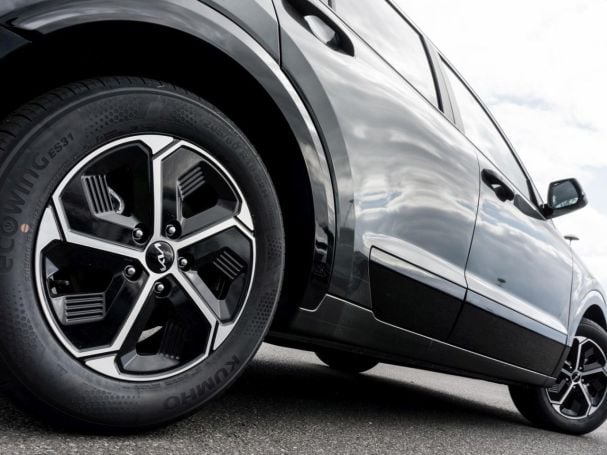 KIA Niro 1.6 HEV DCT Vision Navi Lenkradhzg Kamera KIA Niro 1.6 HEV DCT Vision Navi Lenkradhzg Kamera