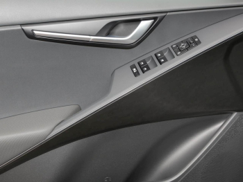 KIA Niro 1.6 PHEV DCT Vision Navi Lenkradhzg Kamera