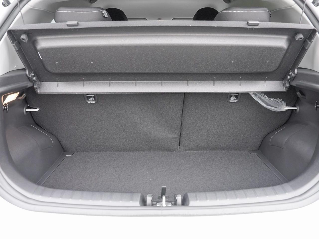 KIA Picanto 1.0 AMT Spirit Kamera SpurhalteP ACC SHZ